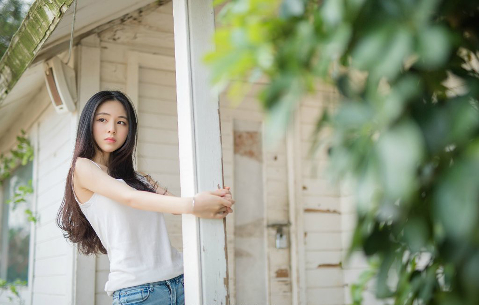 “荒唐，周瑜私自毁盟在先，偷袭我军，乃咎由自取，如何能够怪到我们头上！？”陈到冷声道：“尔等今日无故攻伐江夏，才会为天下人耻笑。”